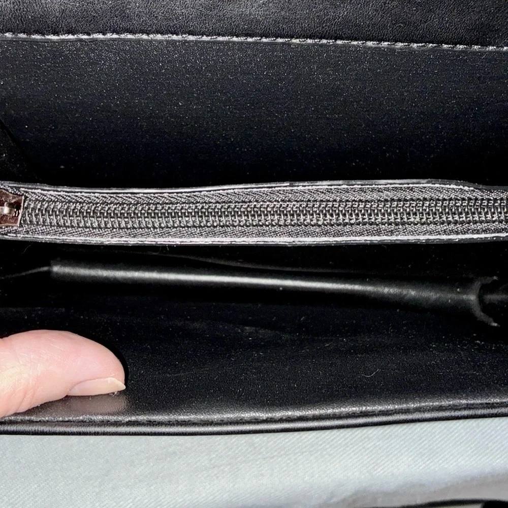 Black Studded Handbag/Crossbody